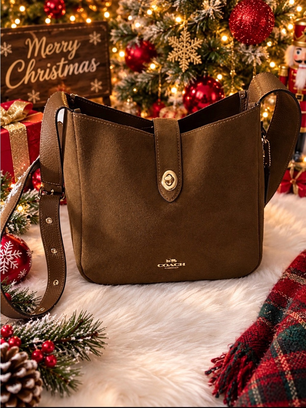 COACH Suede Brown Hadley EUC